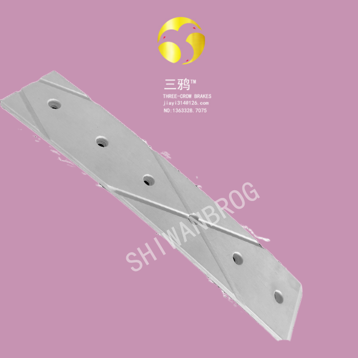 -斯文伯格-BSFI201-202-203型号款无噪音风电偏航制动器片衬垫.png